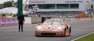 "Pink Pig" wygrywa Le Mans